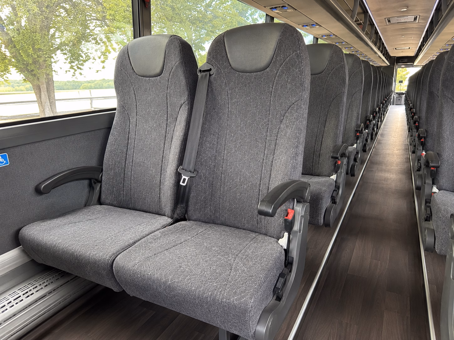 airport transfers for corporate groups and vips