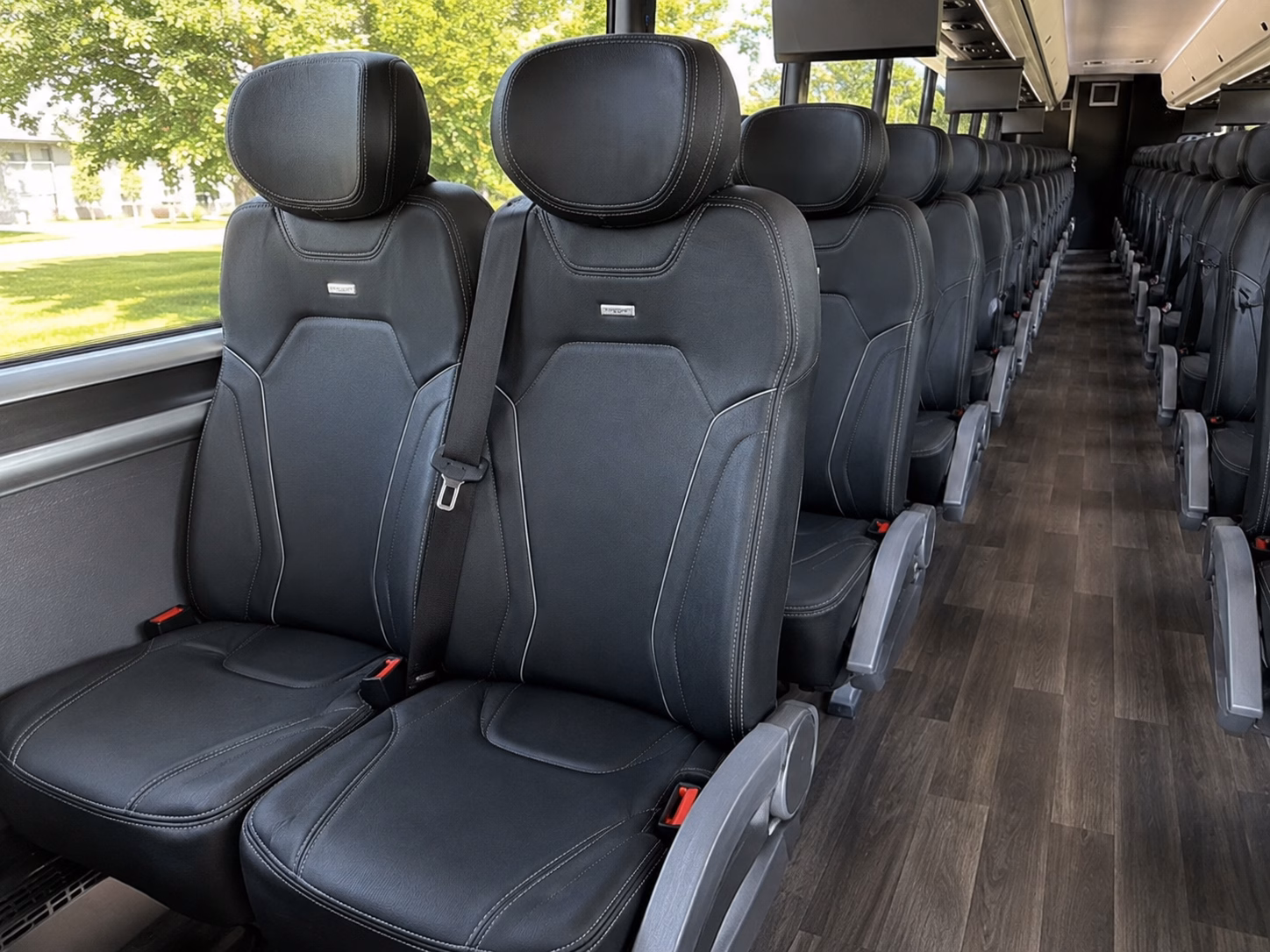fort wayne government meeting and conference shuttles